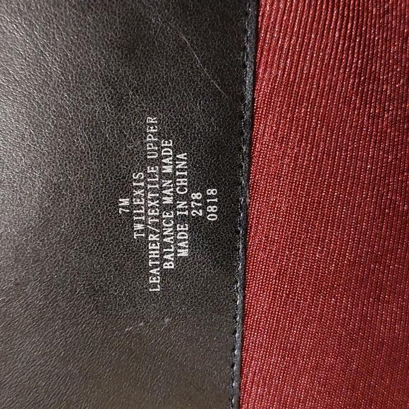 Tommy Hilfiger Boots - Picture 5 of 8